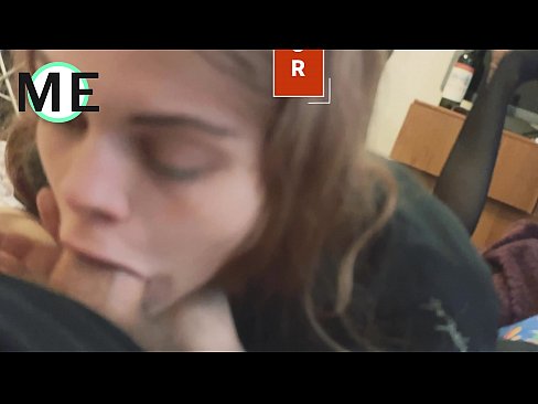 ❤️ Kehlenschwanz, zerrissene Strumpfhosen und zerrissene Fersen schön zu treffen Hard porn bei uns de.sexarxiv.ru